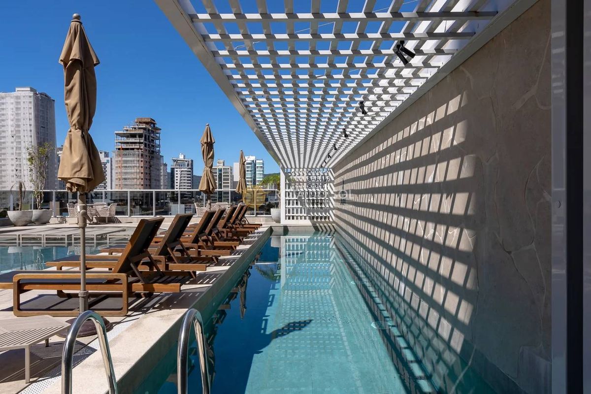 Pleniluni Apartamento 3 Suítes Frente à Avenida Meia Praia Itapema SC