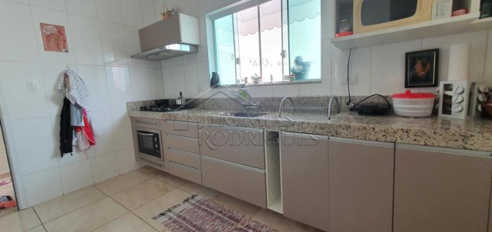 Casa com 3 dormitórios, 168 m² - Condomínio Hípica Pinheiro - Taubaté/SP