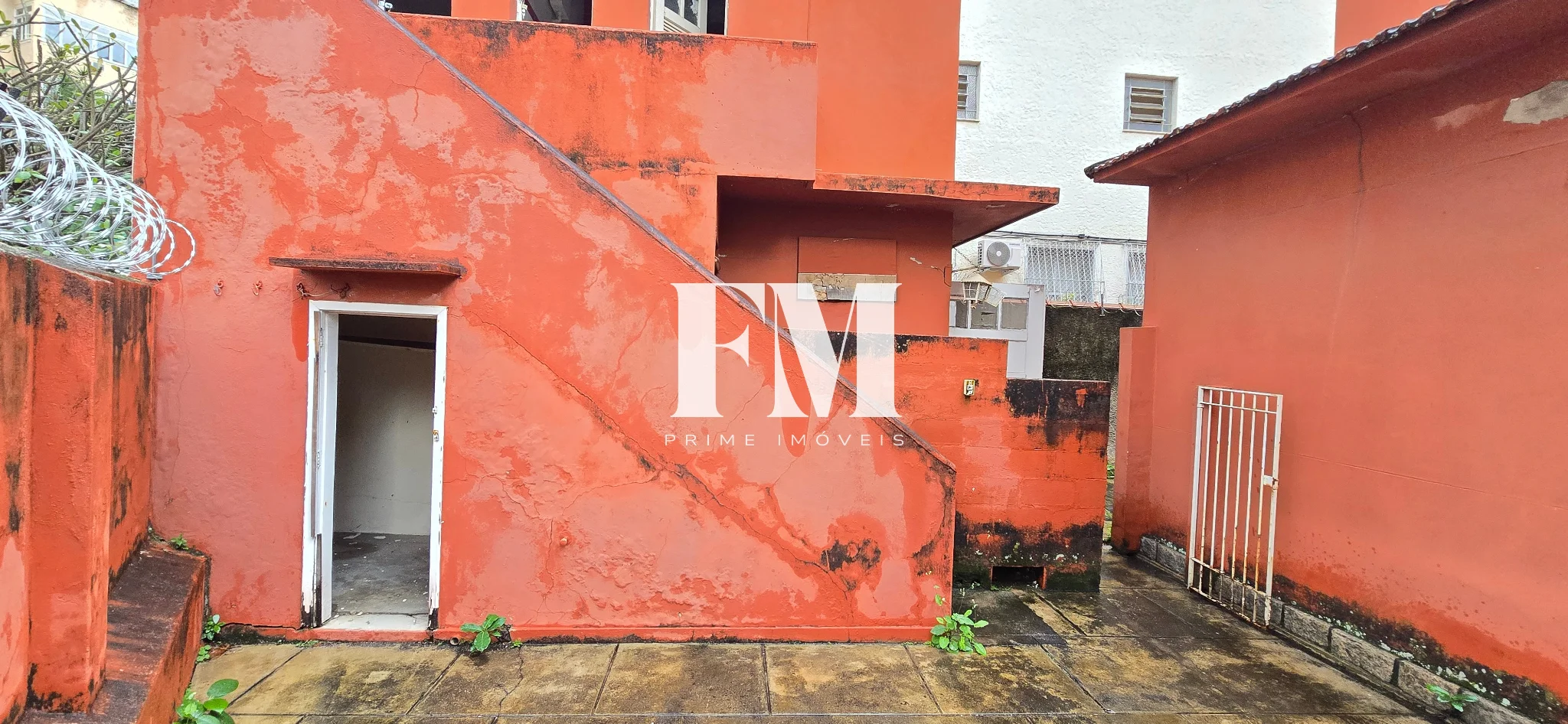Residência Exclusiva em Centro de Terreno em Laranjeiras - foto 74