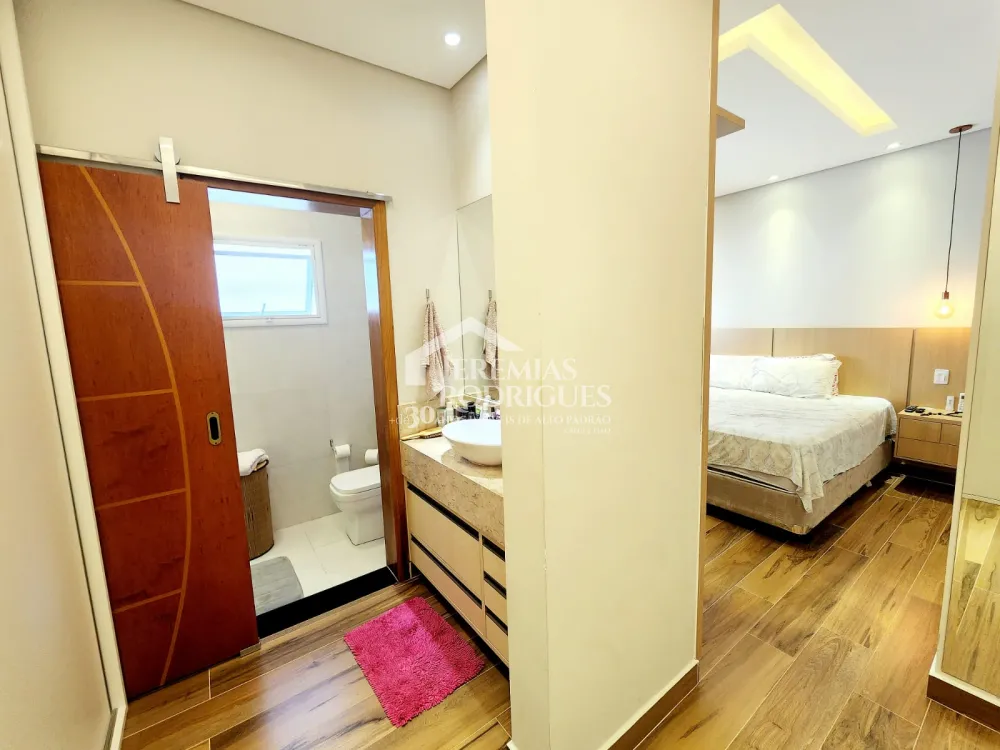 Casa com 3 quartos, 252 m² - Condomínio Ouro Ville - Taubaté/SP