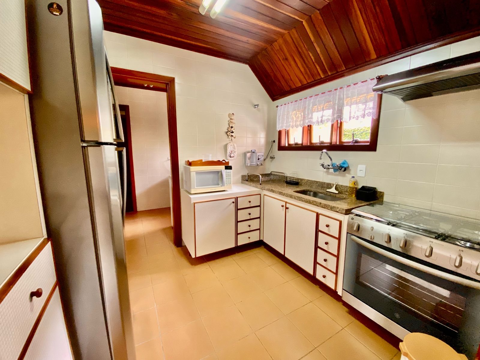 Apartamento à venda no Condomínio Le Bourg Saint Maurice em Campos do Jordão/SP.