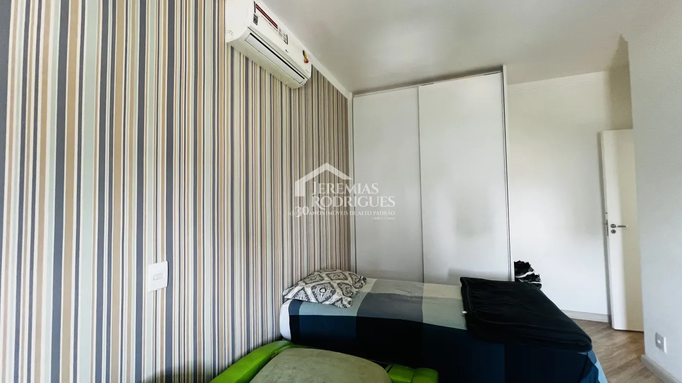 Apartamento à venda com 3 suítes, 146 m² no Edifício Vert Residence em Taubaté/SP