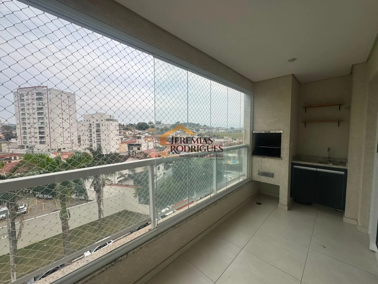 Apartamento para venda e locação no Condomínio Camburi em Taubaté/SP