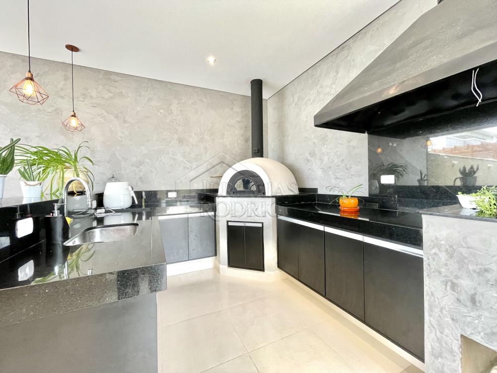 Casa com 4 quartos, 306 m² - Condomínio Ouro Ville - Taubaté/SP