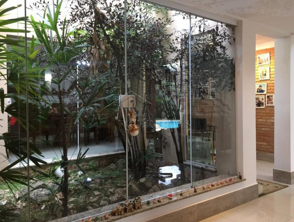 Casa à venda por R$ 2.455.000,00 - Pindamonhangaba/SP