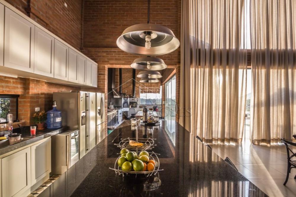 Casa à venda por R$ 3.950.000,00 - Taubaté/SP