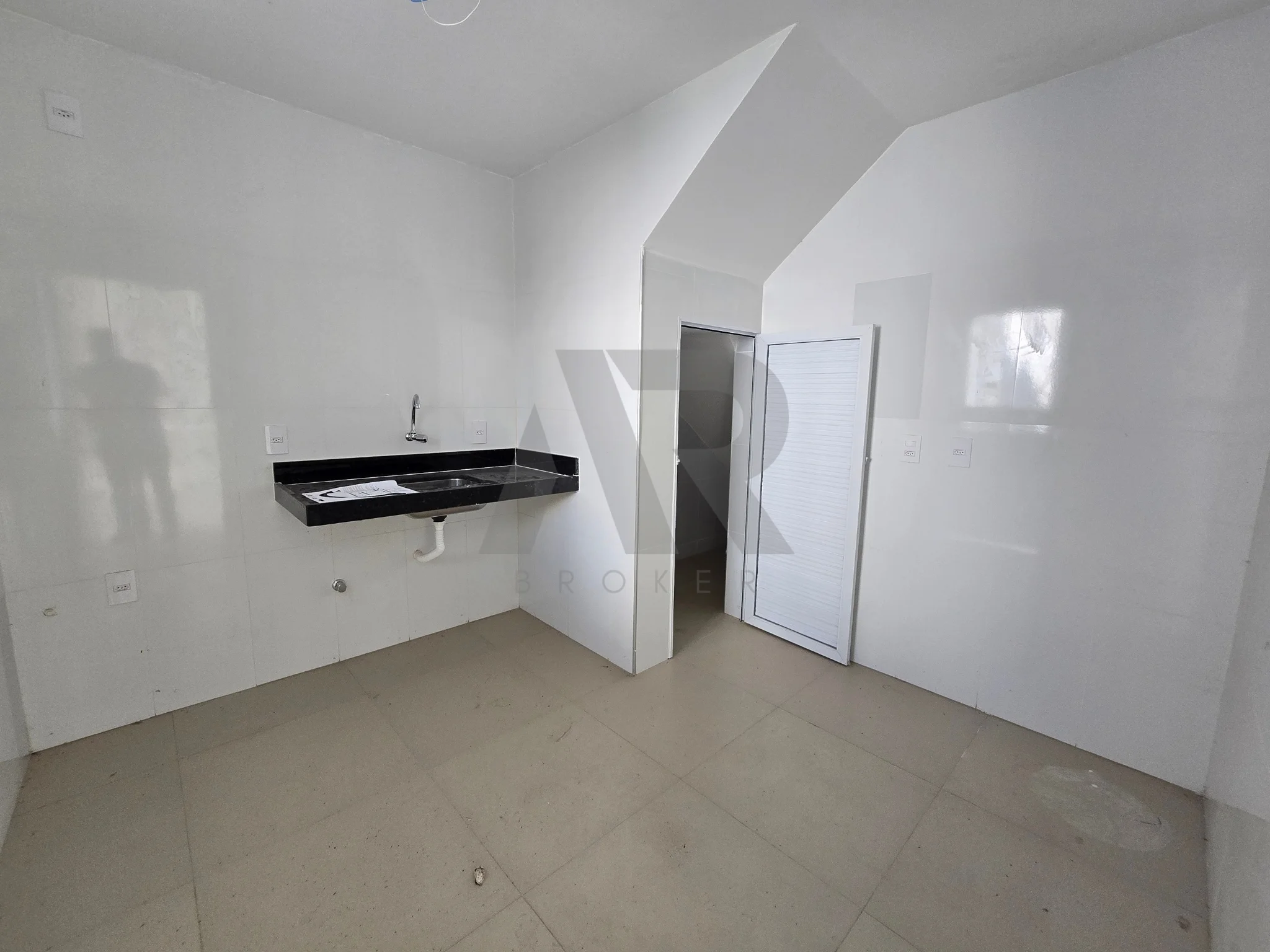 Bello Village, Duplex 138,51m², 3 Suítes, Estrada do Fio, Eusébio/CE