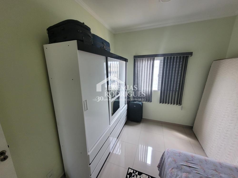 Casa com 3 dormitórios, 174 m² - Condomínio Residencial Laguna - Pindamonhangaba/SP