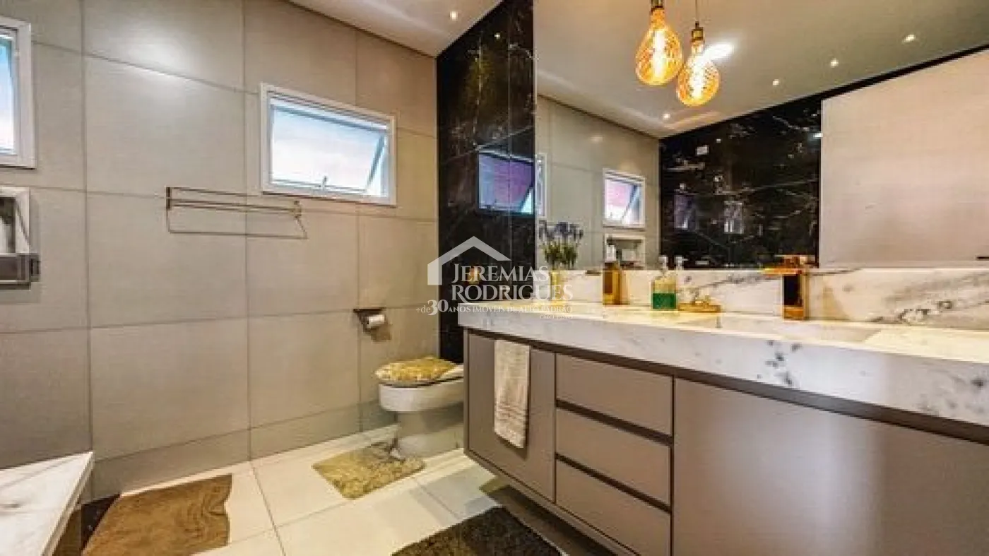 Casa com 368 m² - Condomínio Morada do Visconde - Tremembé/SP