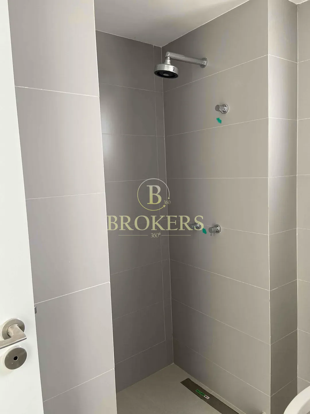 Apartamento à venda Rua Conde de Irajá - Botafogo. Varanda, 3 quartos, sendo 3 suítes. 2 vagas na e — foto 2