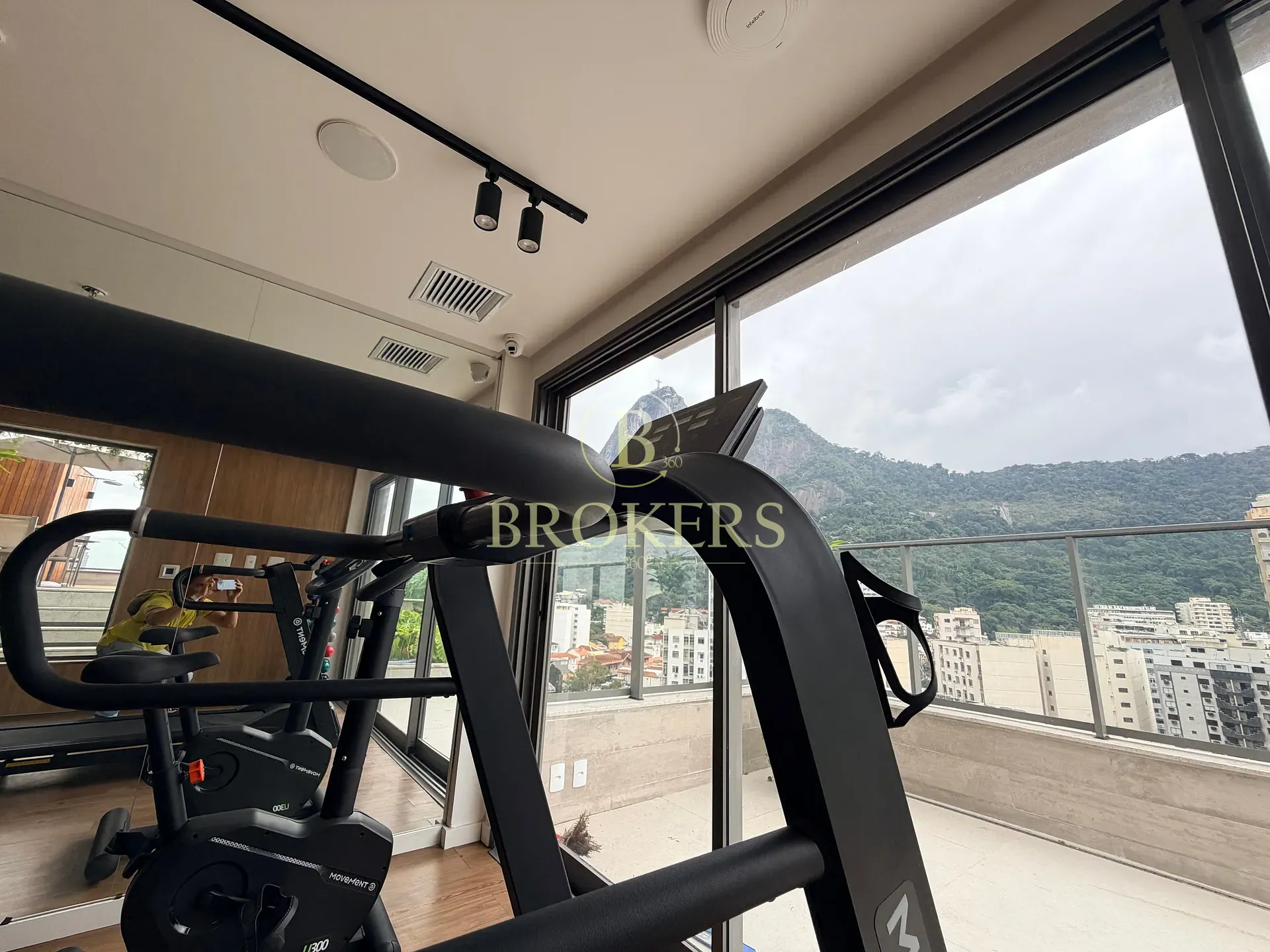 Primeira locação! Sofisticação e vista icônica no humaitá: apartmamento à  venda  de 3 quartos com — foto 24