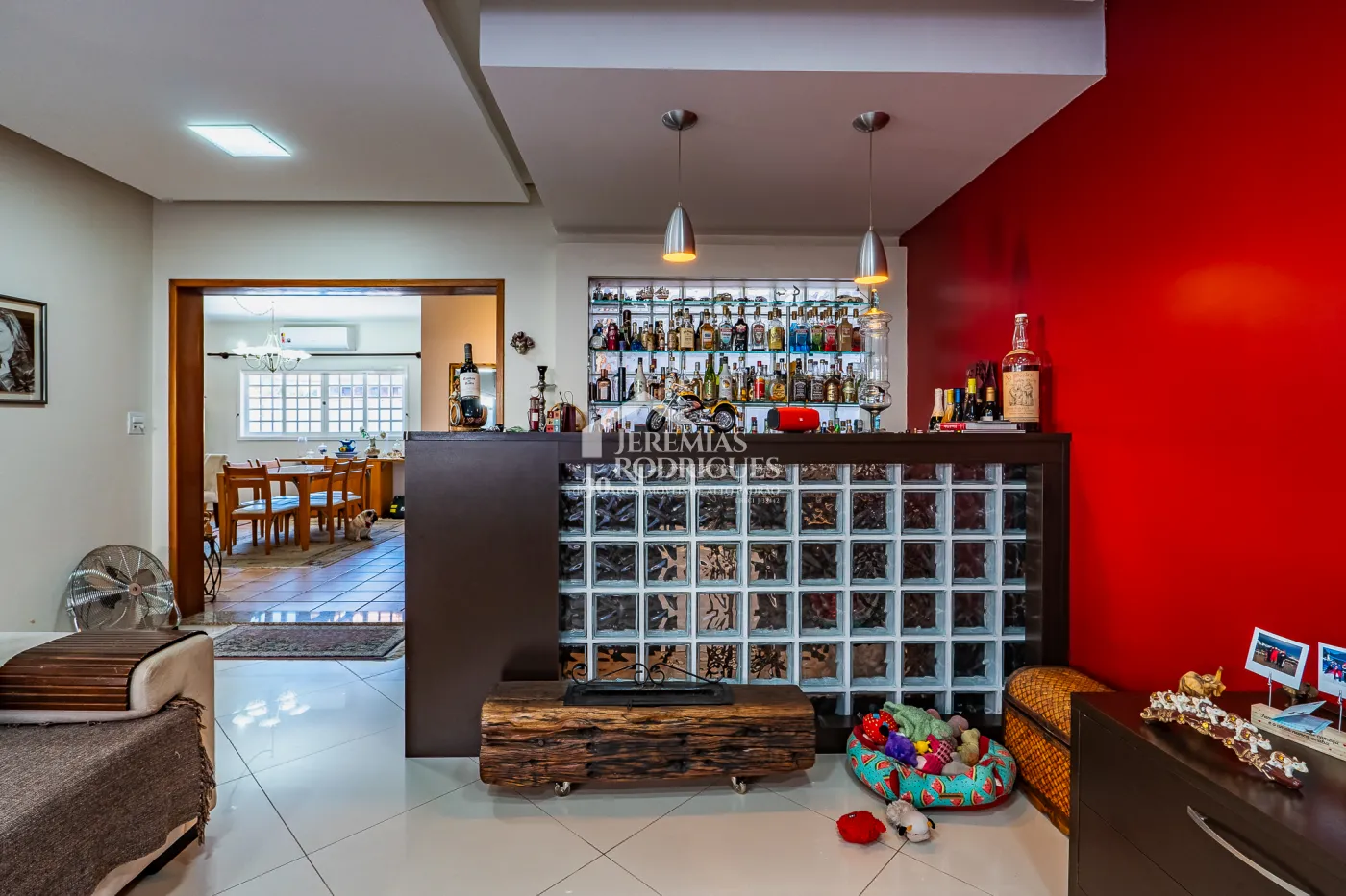 Casa com 3 dormitórios, 396 m² - Condomínio Village Paineiras - Pindamonhangaba/SP.