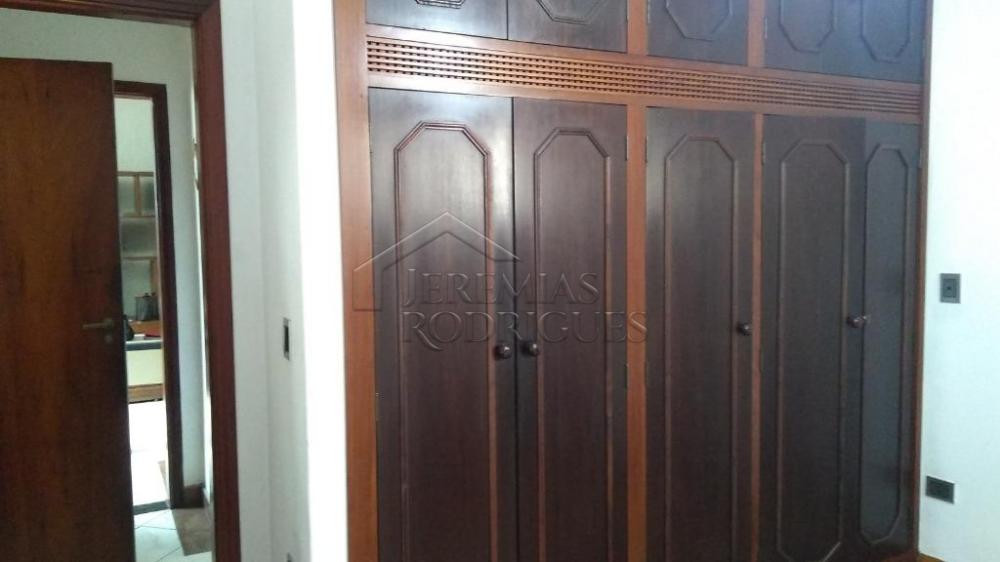 Casa à venda por R$ 990.000,00 - Taubaté/SP