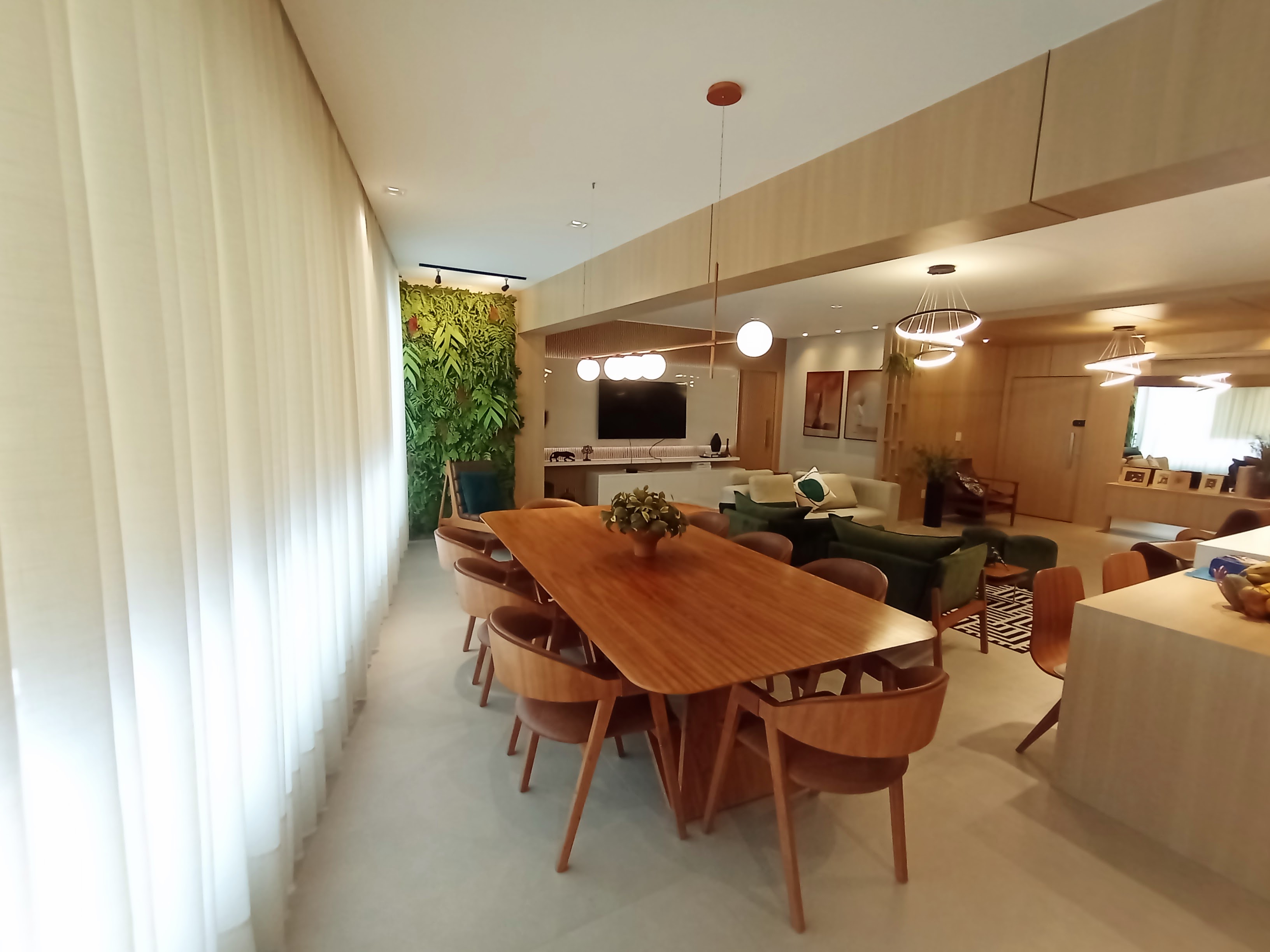 Apartamento à venda com 3 suítes, 155 m² no Condomínio Renaissance em Taubaté/SP.