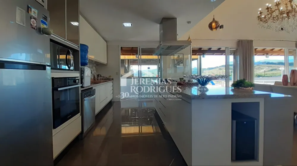 Casa com 5 suítes, 600 m² - Condomínio Village da Serra - Tremembé/SP