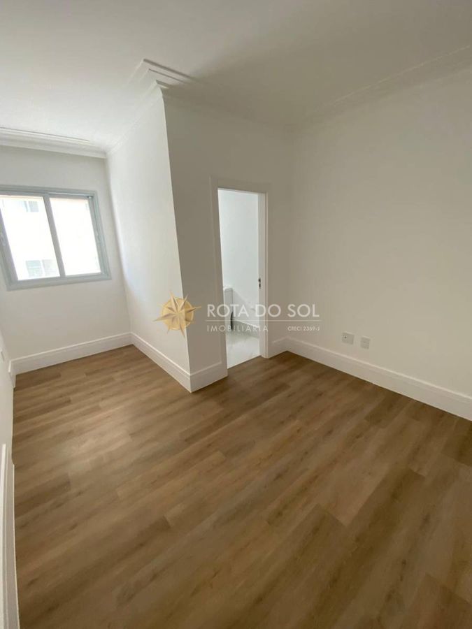 Belíssimo Apartamento 4 Suítes Quadra Mar Meia Praia Itapema SC
