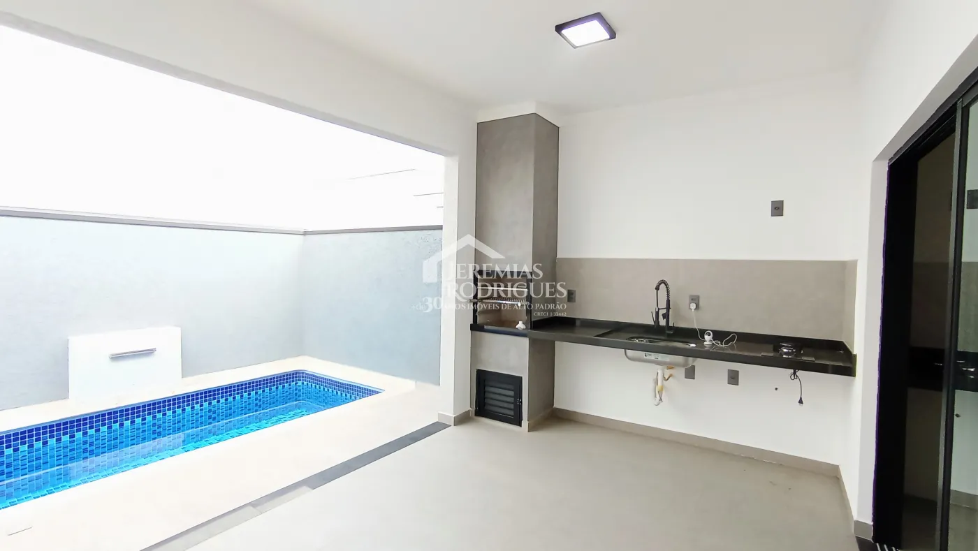 Casa à venda com 3 dormitórios no Condomínio Perolas do Vale em Tremembé/SP.