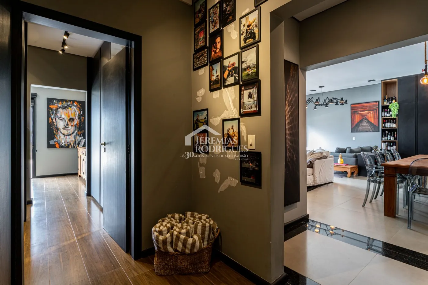 Casa para venda com 5 dormitórios no Residencial Estrelas da Mantiqueira em Campos do Jordão/SP