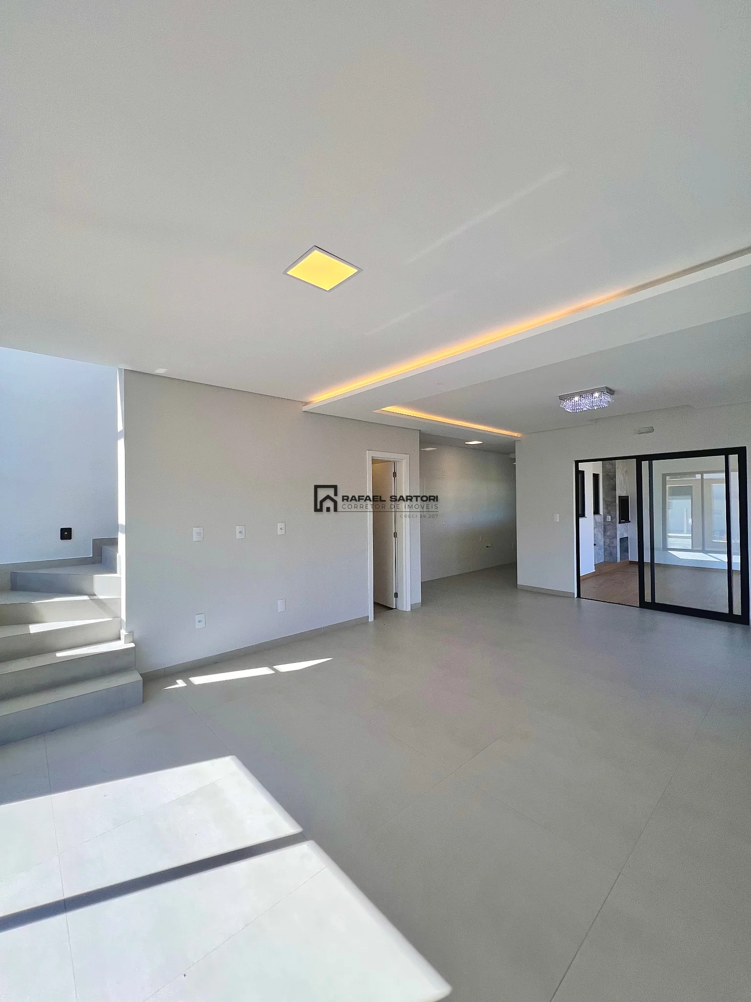 GEMINADO AMPLO COM 03 QUARTOS — foto 4