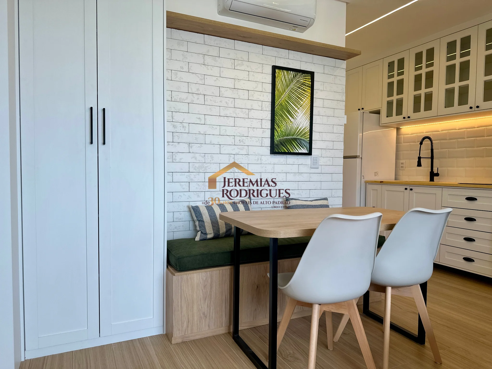 Loft mobiliado para locação no Condomínio Spot Residences em Taubaté/SP. — foto 8