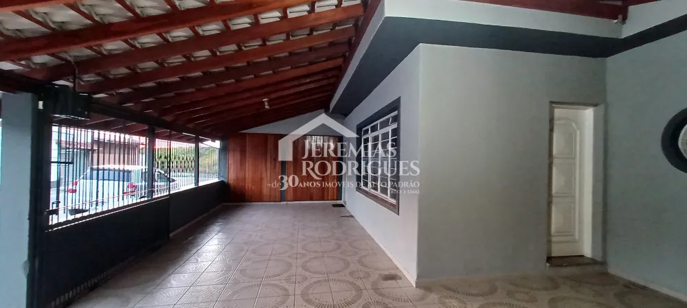 Casa com 3 dormitórios, 231 m² - Centro - Pindamonhangaba/SP