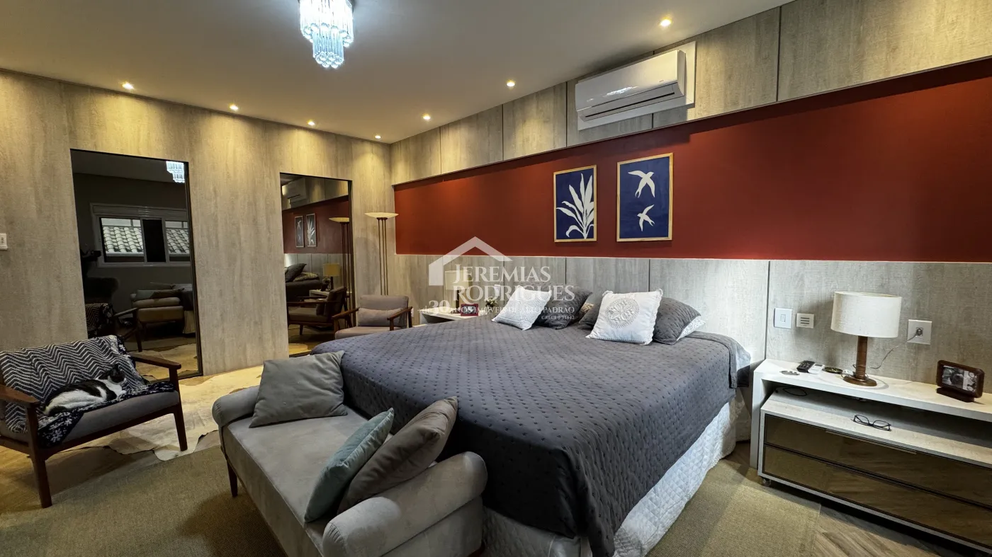 Casa para locação com 3 suítes no Condomínio Reserva dos Lagos em Pindamonhangaba/SP.