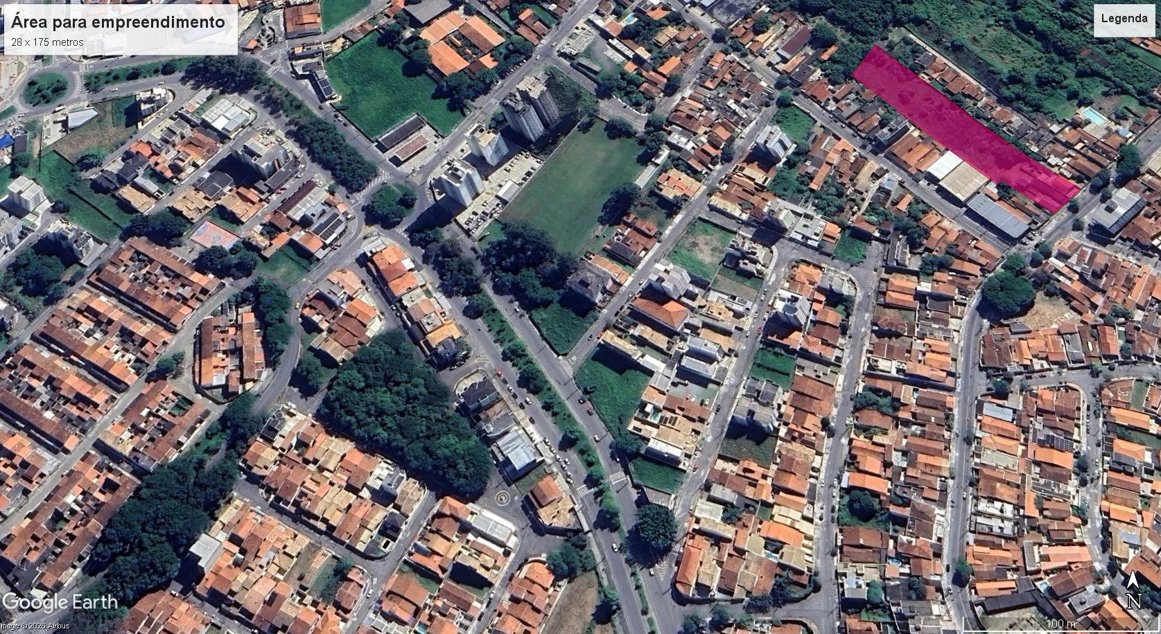Área à venda com 7.620 m² no bairro Areão em Taubaté/SP. 