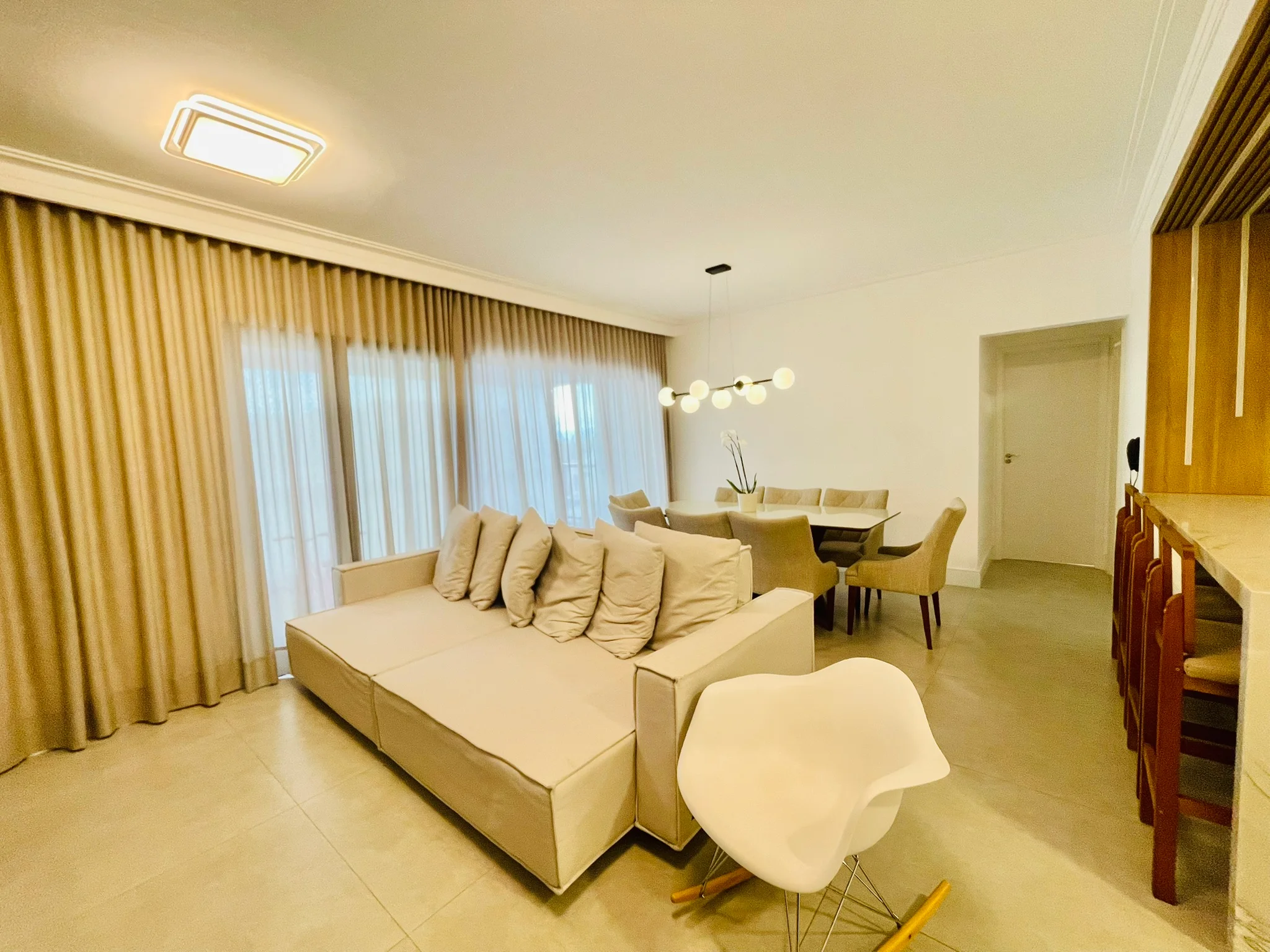 Apartamento à venda com exclusividade com 3 dormitórios no Condomínio Lucca em Taubaté/SP. 
