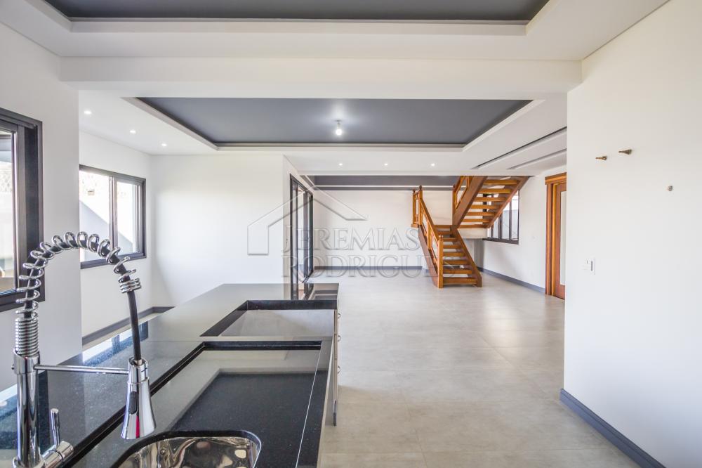 Casa à venda no Condomínio San Marco em Taubaté