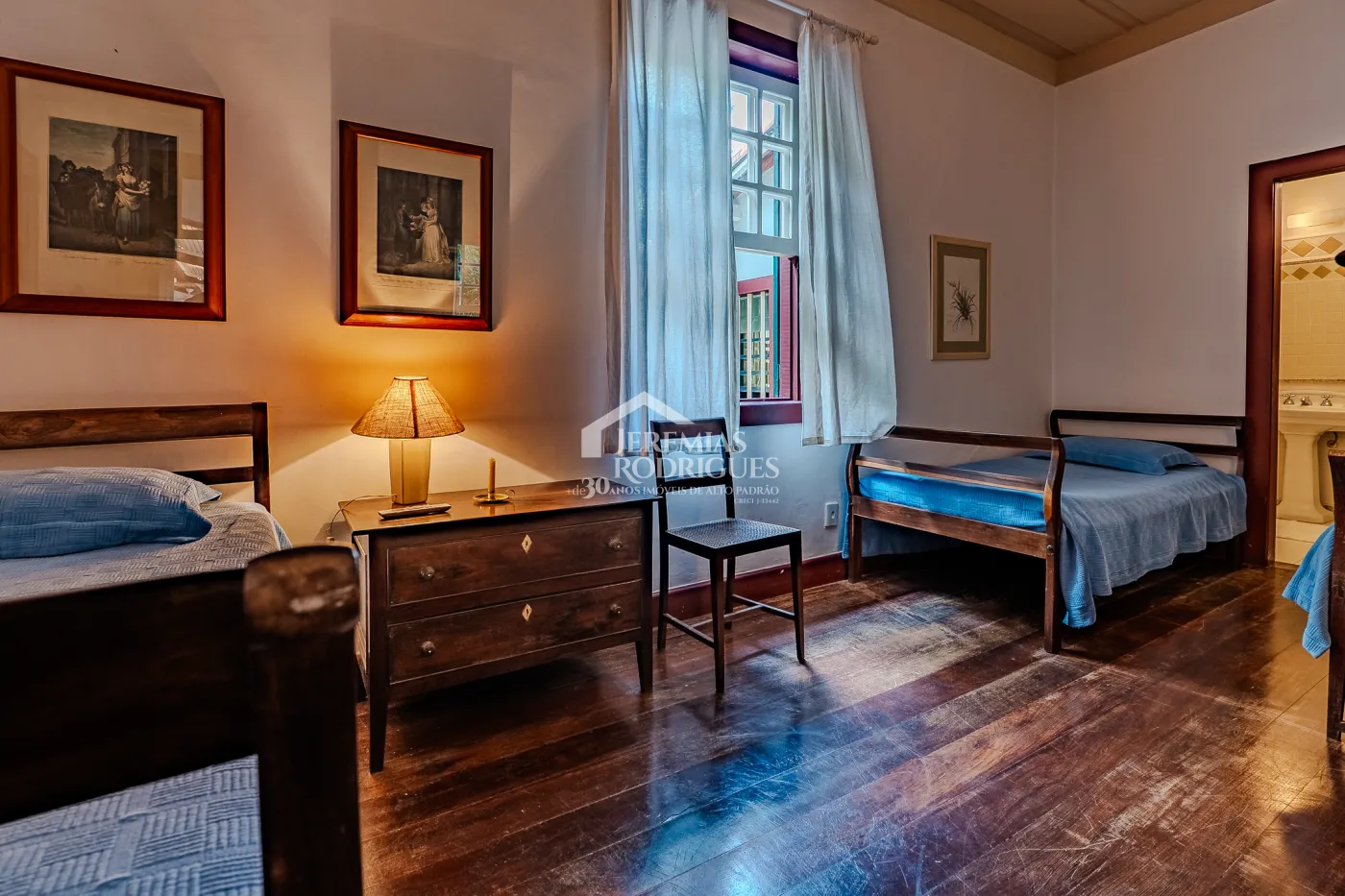 Fazenda à venda com 3.389.000,00 m² em Piraí/RJ.