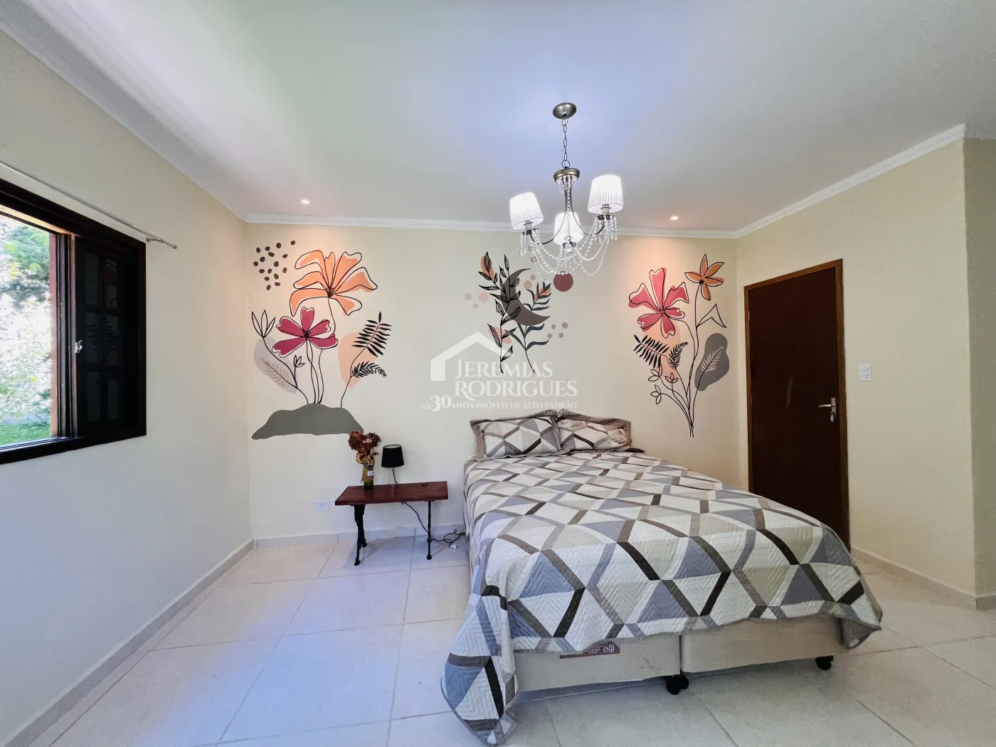 Chácara com 2 casas e 7 suítes - Loteamento Cortina D´Ampezzo - Santo Antônio do Pinhal/SP