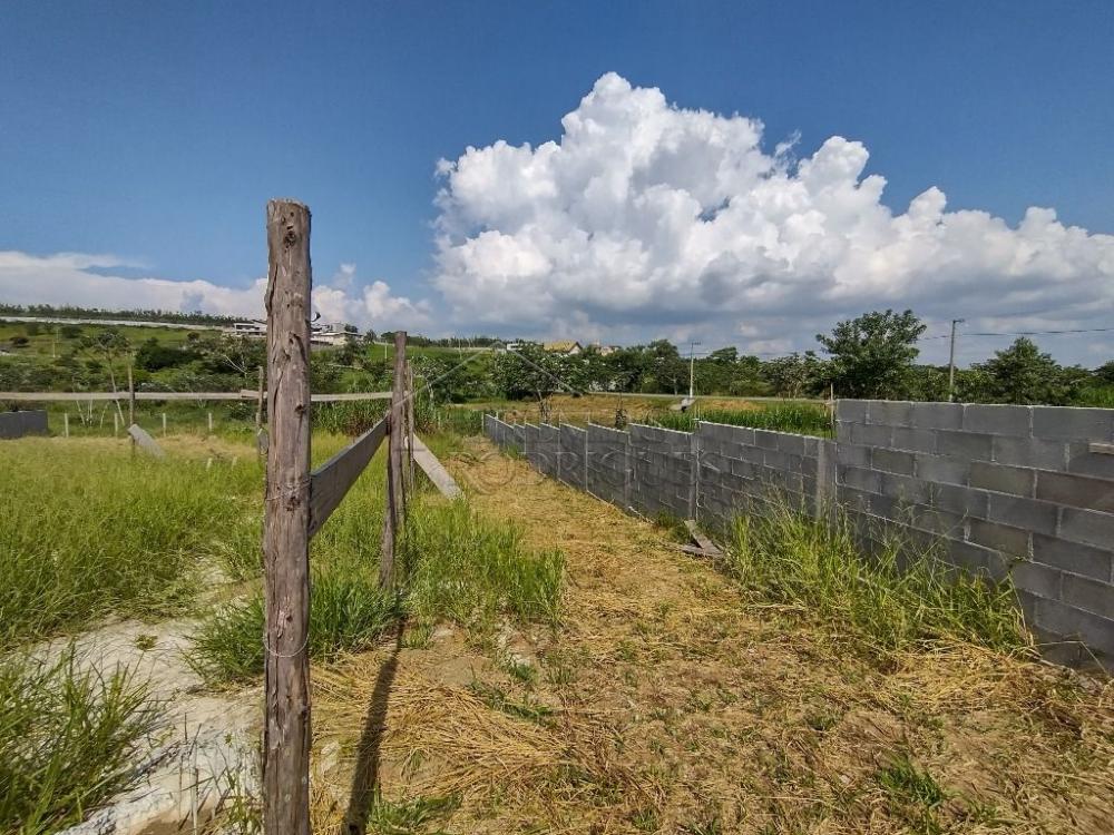 Terreno com 1.003 m² - Condomínio Village da Serra - Tremembé/SP.