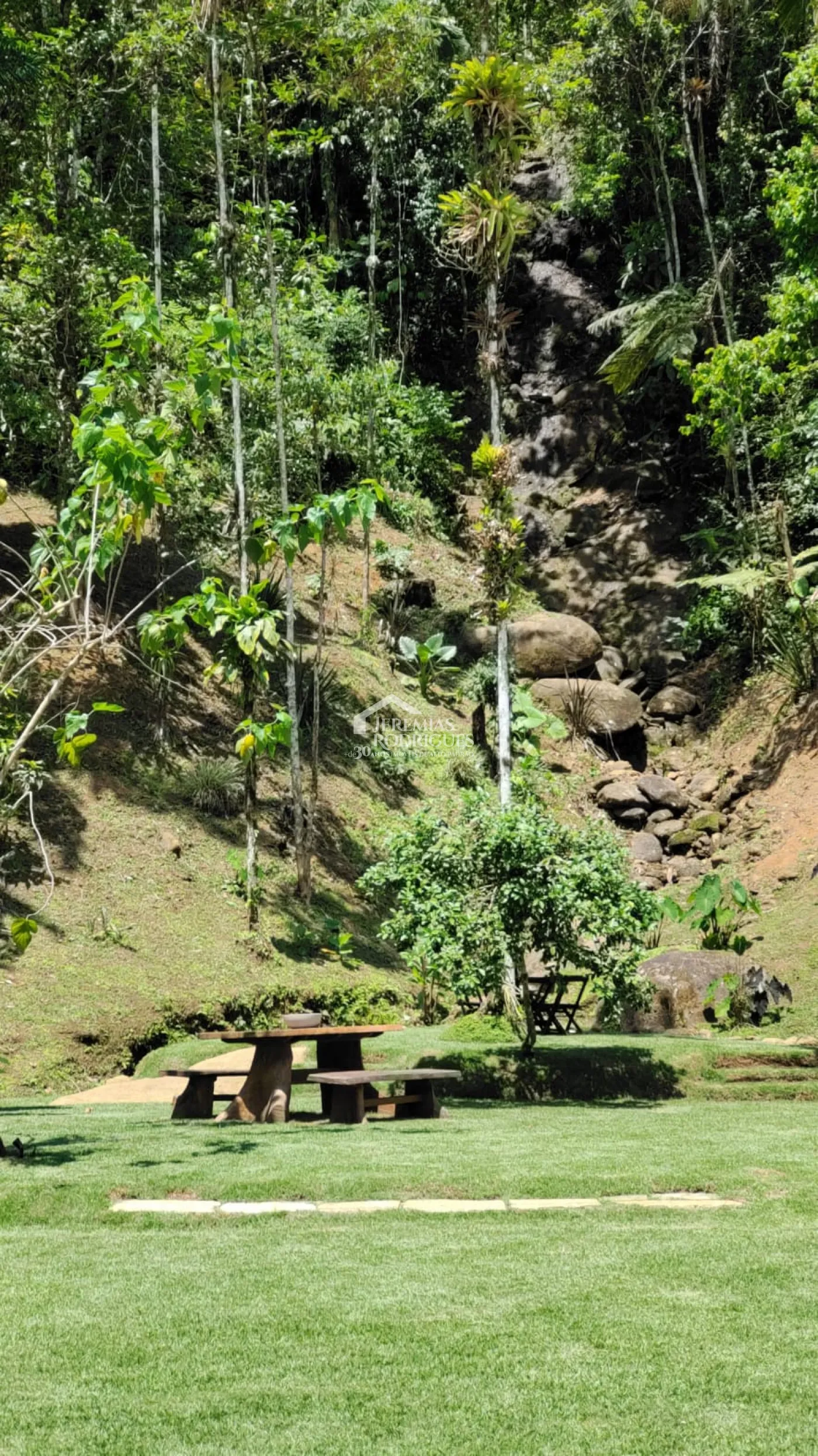 Casa com 3 dormitórios, 350 m² - Ubatumirim - Ubatuba/SP