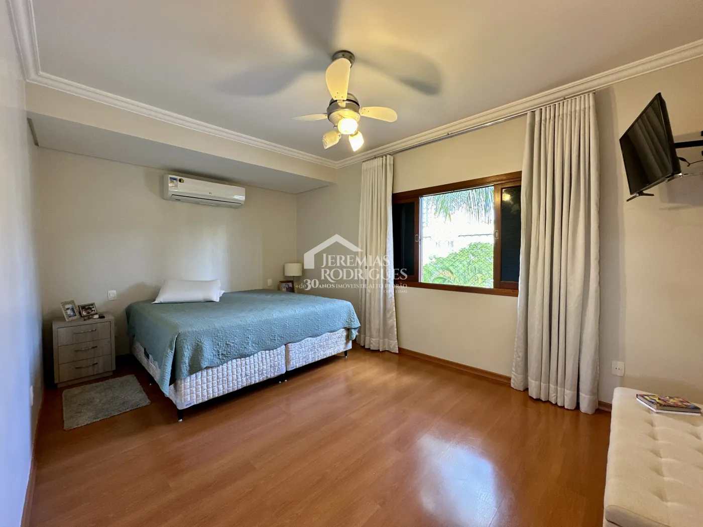 Casa com 3 suítes, 386 m² - Condomínio Taubaté Village - Taubaté/SP