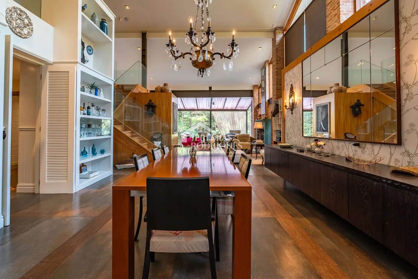 Casa com 7 suítes, 770 m² - Pedra do Fogo - Campos do Jordão/SP.