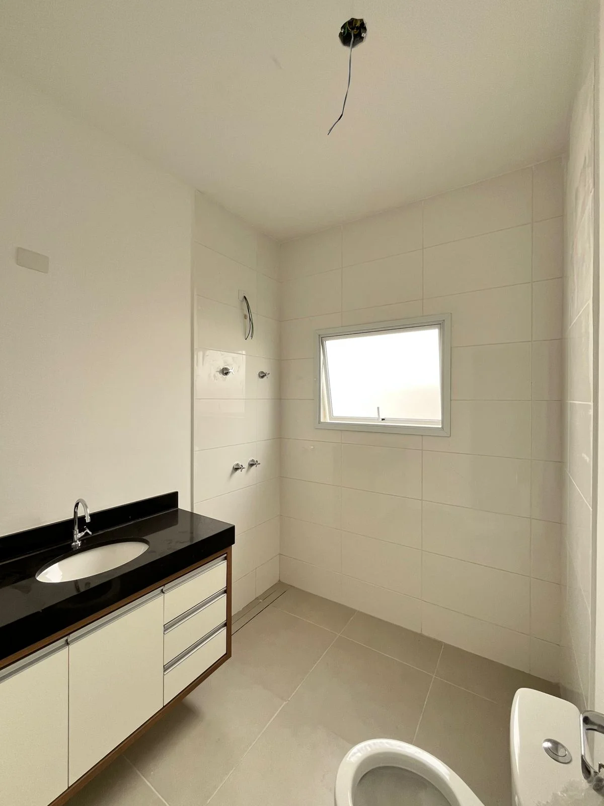Casa à venda no Vita Village – 3 quartos, suíte, quintal 250 m² | Pindamonhangaba