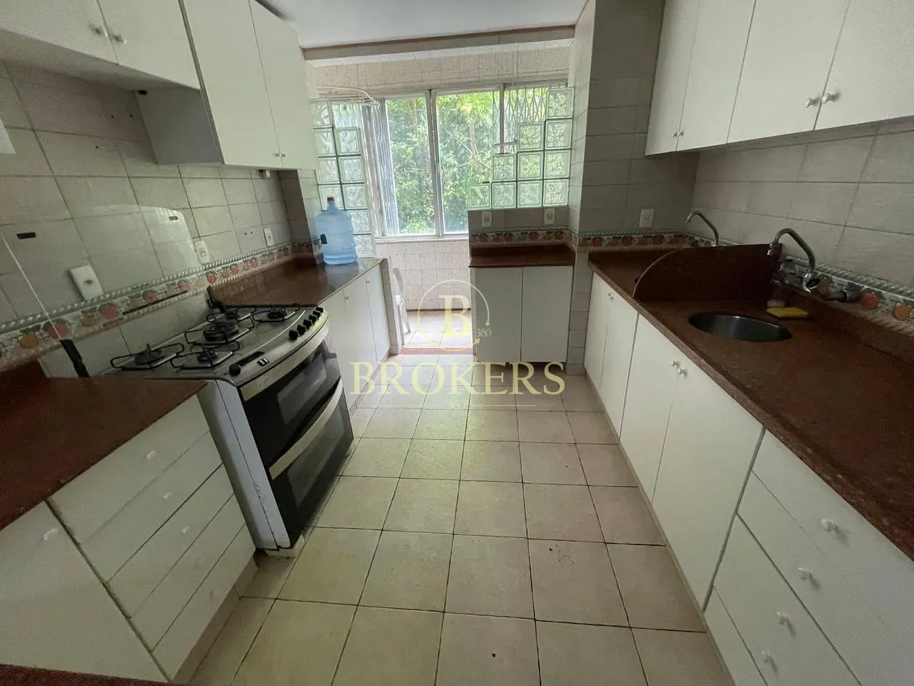 Apartamento à venda, Localização privilegiada! Em frente à Praça e à estação de metrô, Copacabana, — foto 21