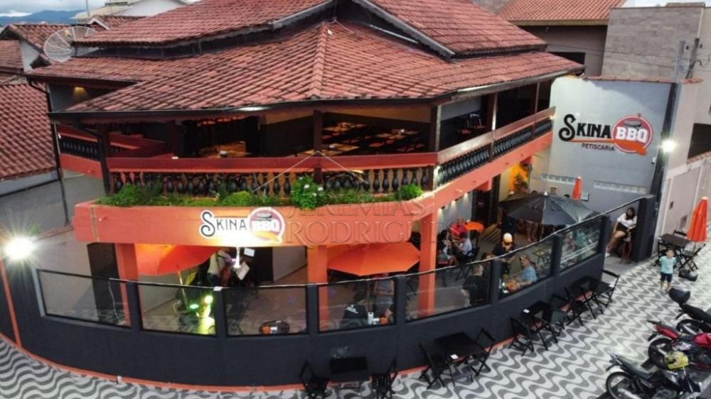 Casa comercial com 180 m² - Mombaça - Pindamonhangaba/SP