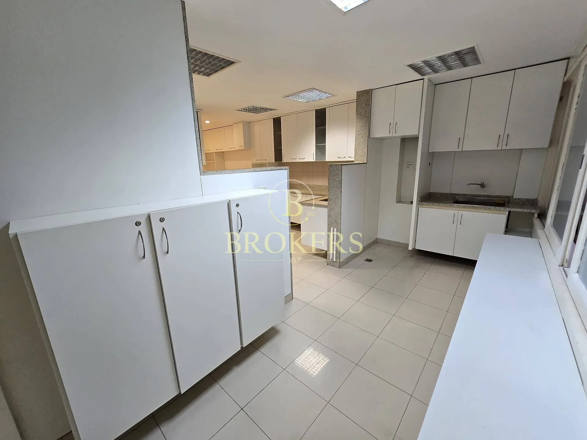 Apartamento garden à venda, Praia do Flamengo, varanda interna, salão em múltiplos ambientes, 3 qua