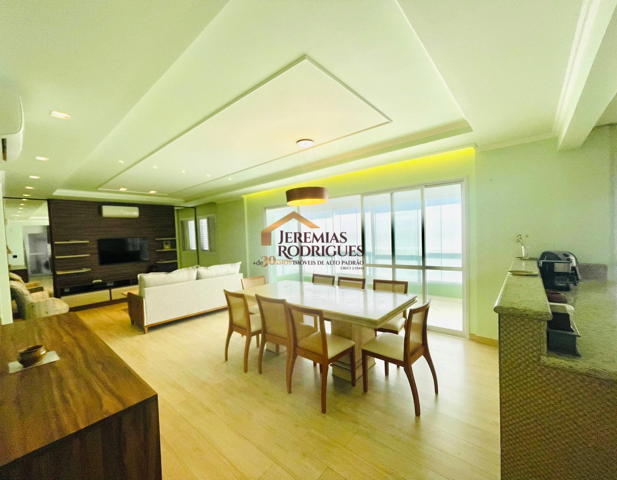 Apartamento para locação e venda Porteira fechada no Edifício Vert Residence em Taubaté/SP.