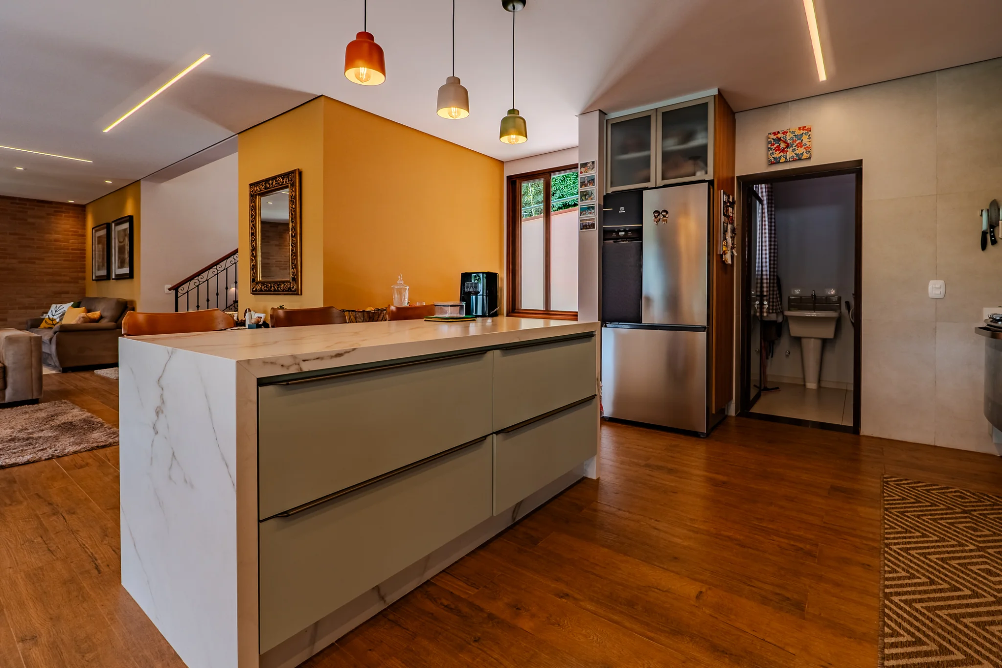 Casa à venda com 3 suítes no Condomínio Parque da Mantiqueira em Santo Antônio do Pinhal/SP. 