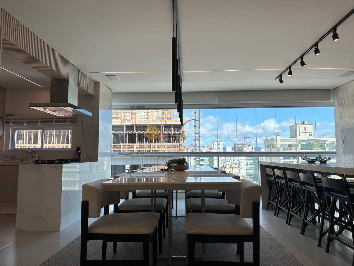 Volo Prime apartamento mobiliado com 3 suítes e 3 vagas na Meia Praia — foto 3