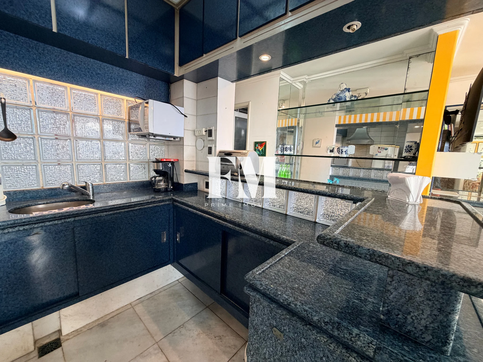 Apartamento de 1 suite à venda com vista mar exclusiva a 50m da areia em Copacabana com potencial i - foto 27