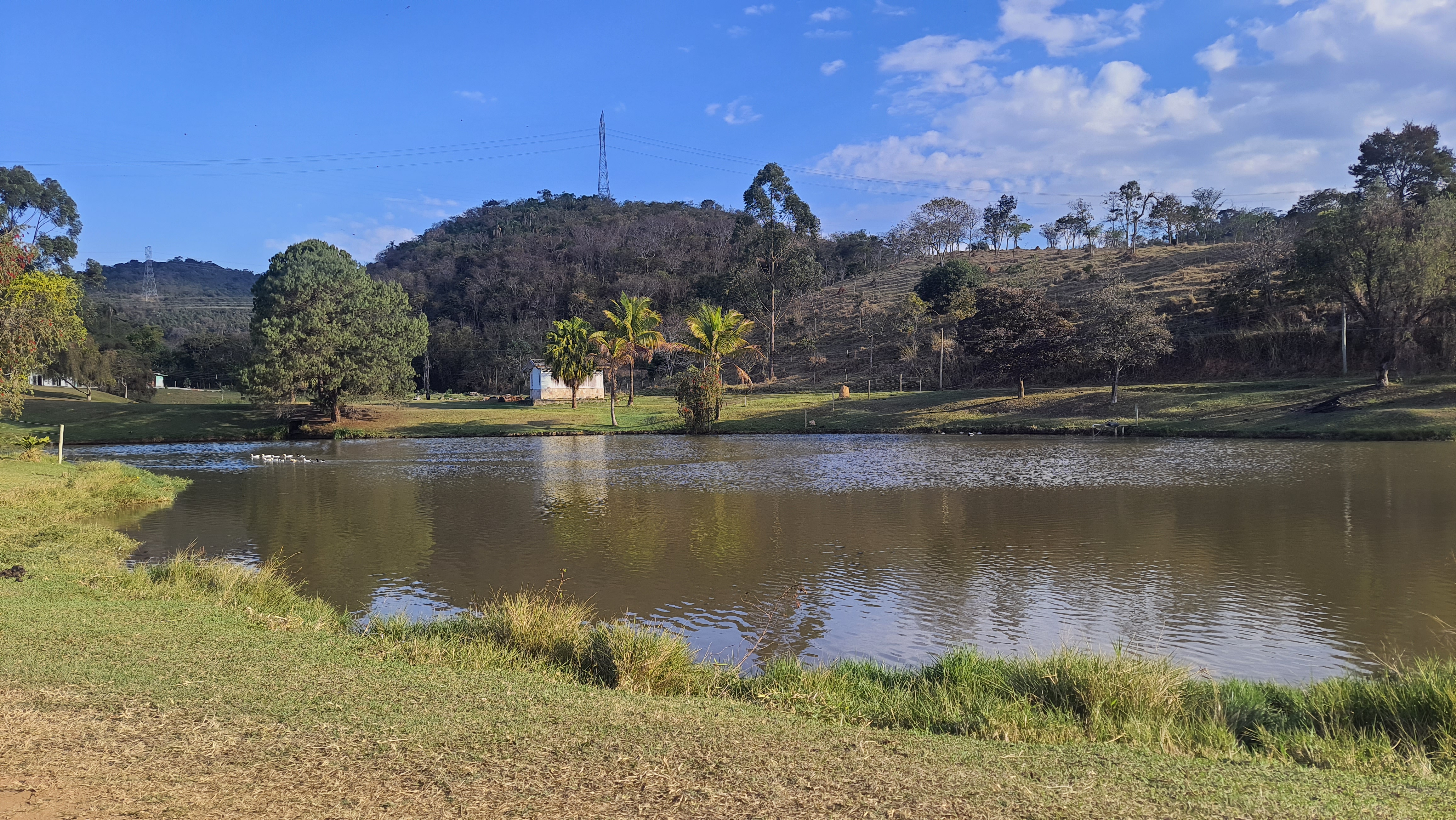 Área à venda com 220.000 m² no bairro Cataguá em Taubaté/SP.
