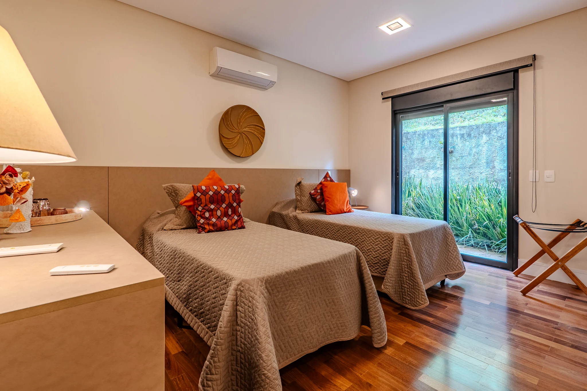 Casa à venda com 4 suítes no Residencial Santo Antônio em Santo Antônio do Pinhal/SP.