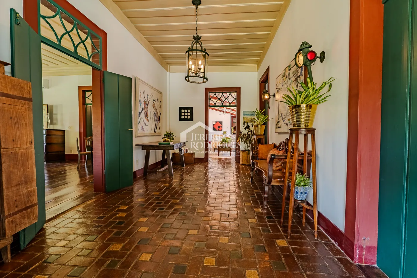 Fazenda à venda com 3.389.000,00 m² em Piraí/RJ.