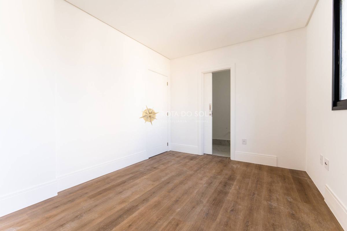 Maison Lafayette Apartamento 4 Suítes Meia Praia Itapema SC