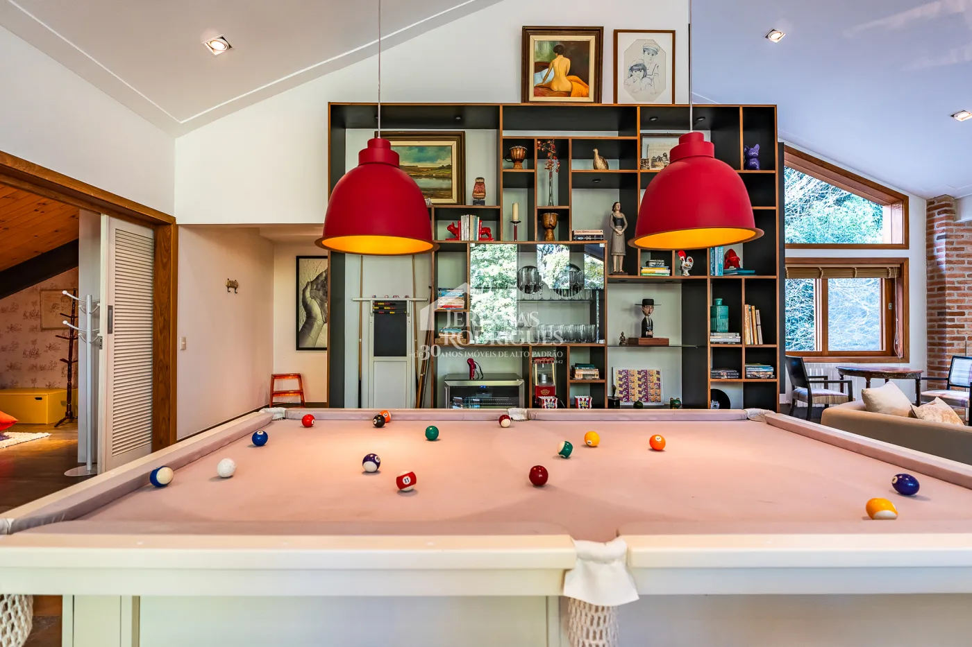 Casa com 7 suítes, 770 m² - Pedra do Fogo - Campos do Jordão/SP.