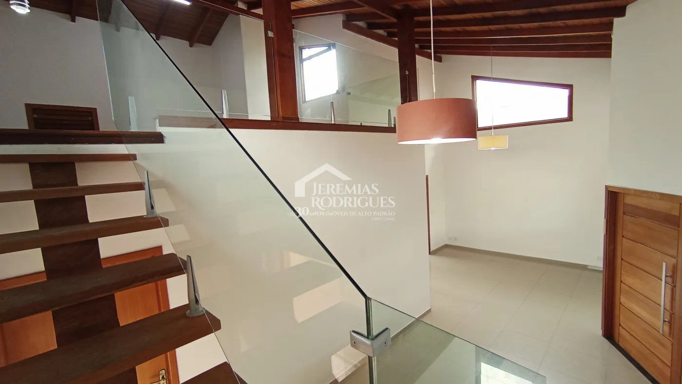 Casa para venda e locação com 3 dormitórios no Condomínio Pontal da Amizade em Taubaté/SP.