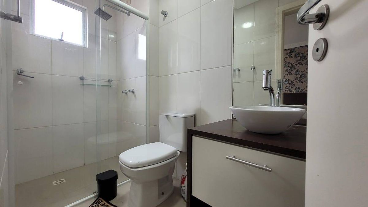 Apartamento Quadra Mar 2 Quartos Meia Praia Itapema SC